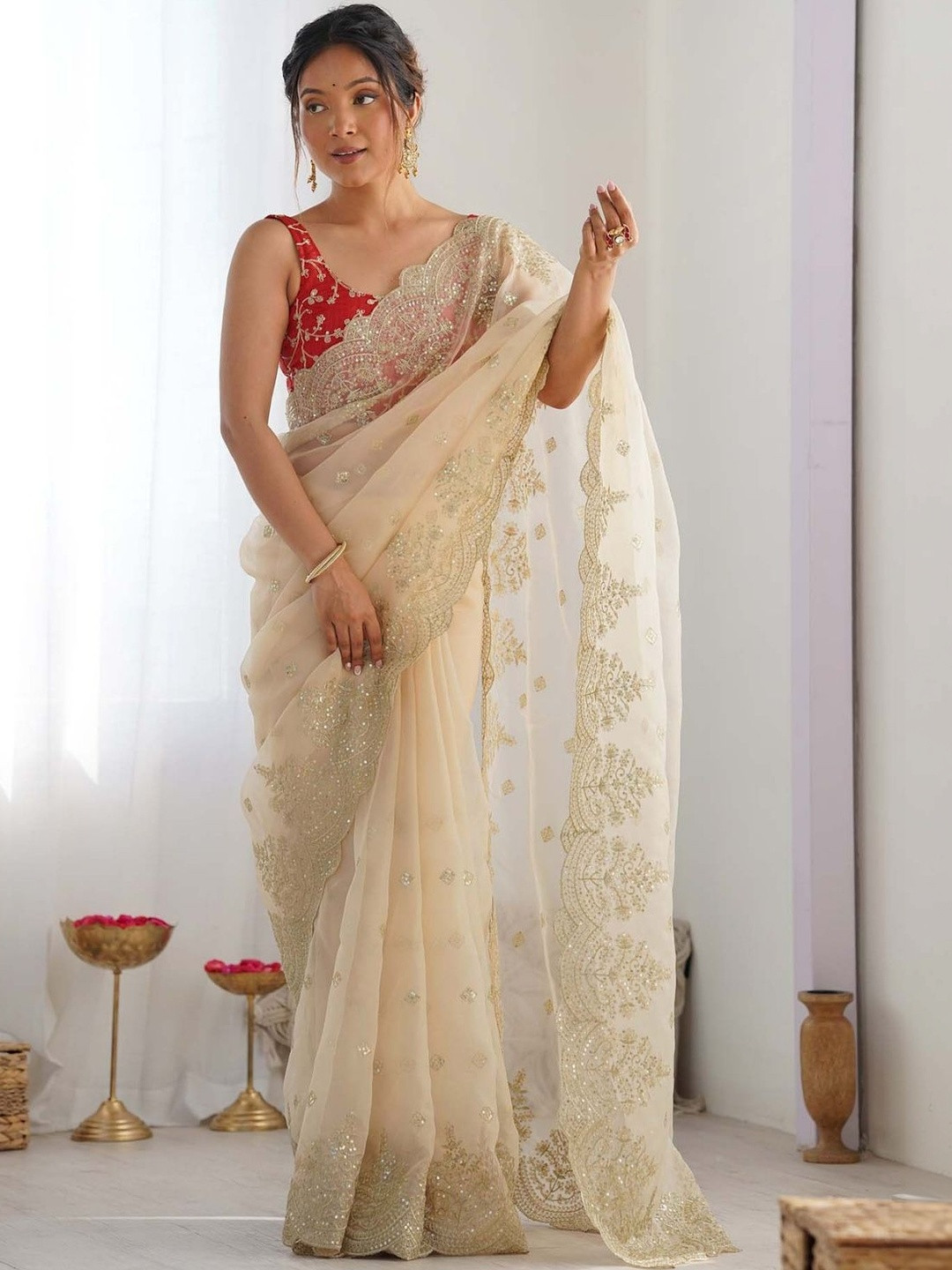 ODETTE Ethnic Motifs Sequinned Organza Saree