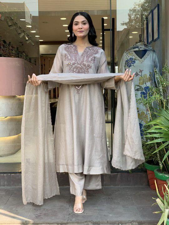 Wedding wear Kurta Pant Dupatta