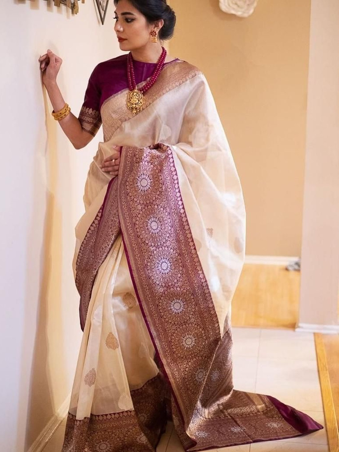 MISHRI TEX FAB Ethnic Motifs Zari Art Silk Kanjeevaram Saree