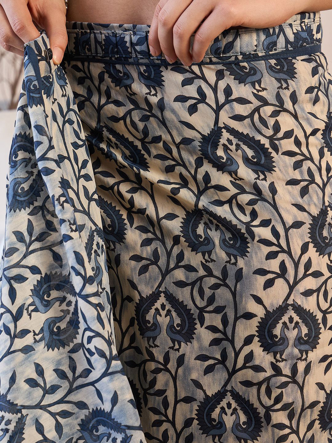 KALINI Ethnic Motifs Ready to Wear Dabu Saree