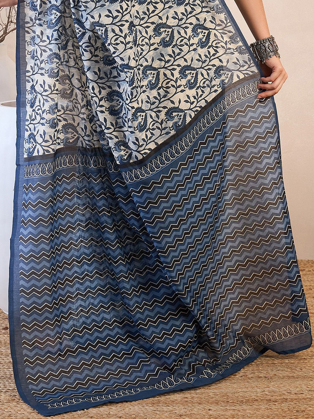 KALINI Ethnic Motifs Ready to Wear Dabu Saree