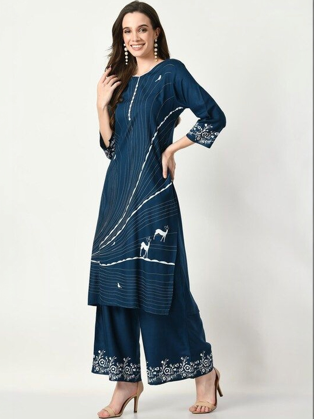 Moda Rapido Women Printed Regular Mirror Work Kurta with Trousers
